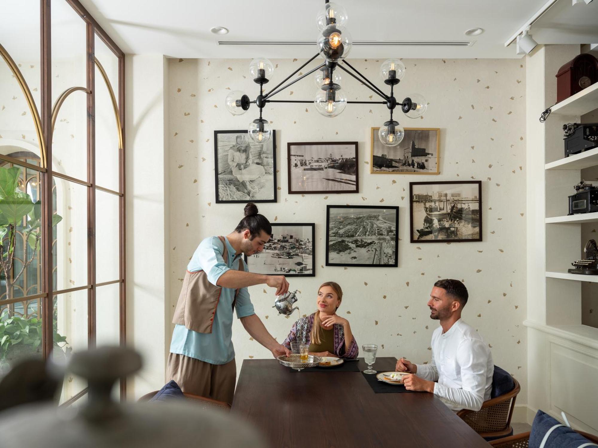 ホテル フェアモント バーブ アル バハール アブダビ エクステリア 写真 The Library at The Oberoi, Mumbai