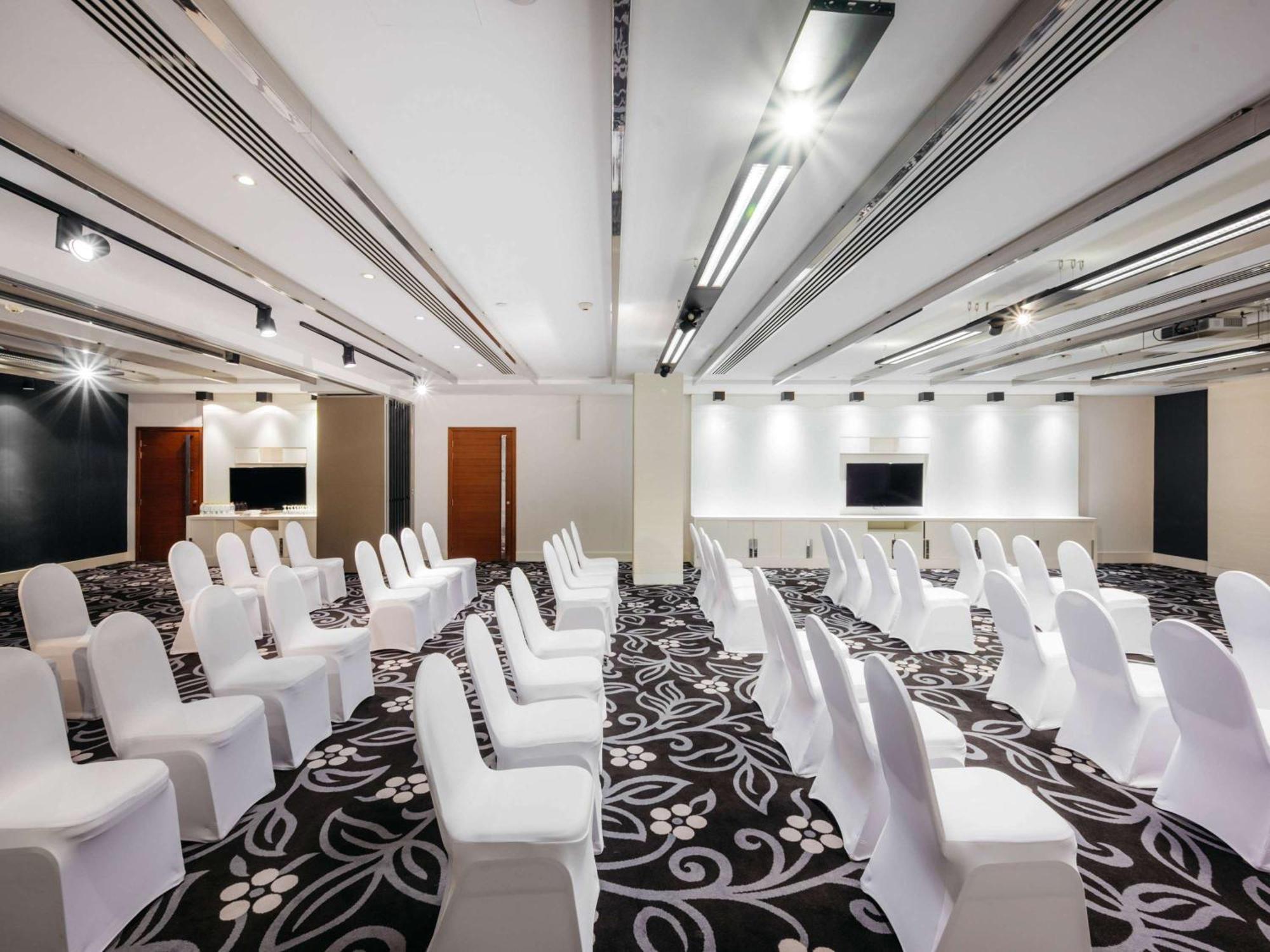 ホテル フェアモント バーブ アル バハール アブダビ エクステリア 写真 Meeting room